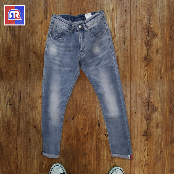 Blue Washed Fitting Jeans for Men